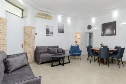 Liber Seashore Suites Aparthotel - image 3