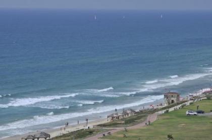 West Tel Aviv- All Suites Hotel By The Sea - image 14