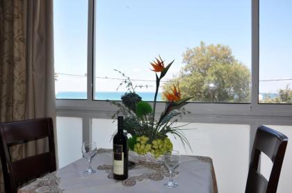 Hotel Suites Bat Yam - image 20