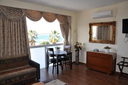 Hotel Suites Bat Yam - image 8