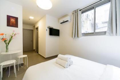 Dizengoff Inn Apartments - image 19