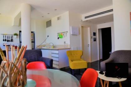 Penthouse Apartment On The Beach - image 12