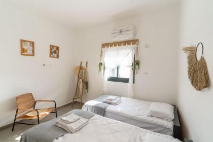 HaKerem new luxury 3 rooms apartments - image 16