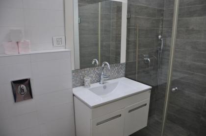 Vip Apartment - image 10