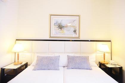 Abratel Suites Hotel - image 16