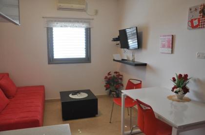 Hotel Apartment Short Term Tel Aviv Bat Yam 353 - image 6