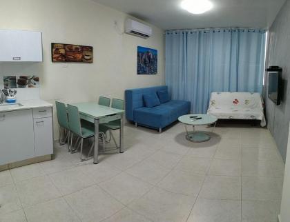 Short Term Apartment Tel Aviv Bat Yam 413 - image 12