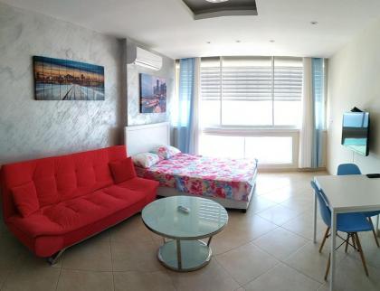 Sweet Honeymoon Apartment Tel Aviv Bat Yam 611 - image 12