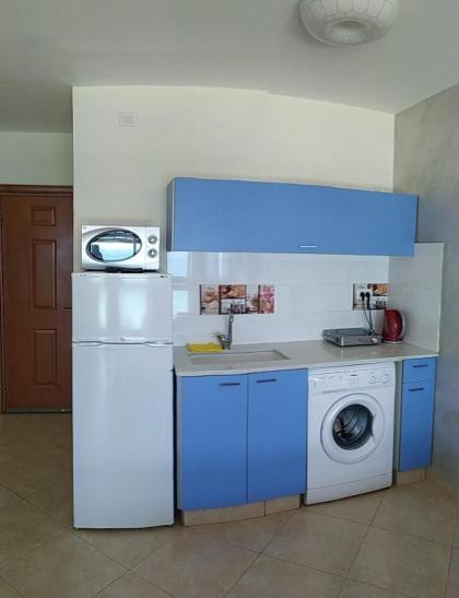 Sweet Honeymoon Apartment Tel Aviv Bat Yam 611 - image 15