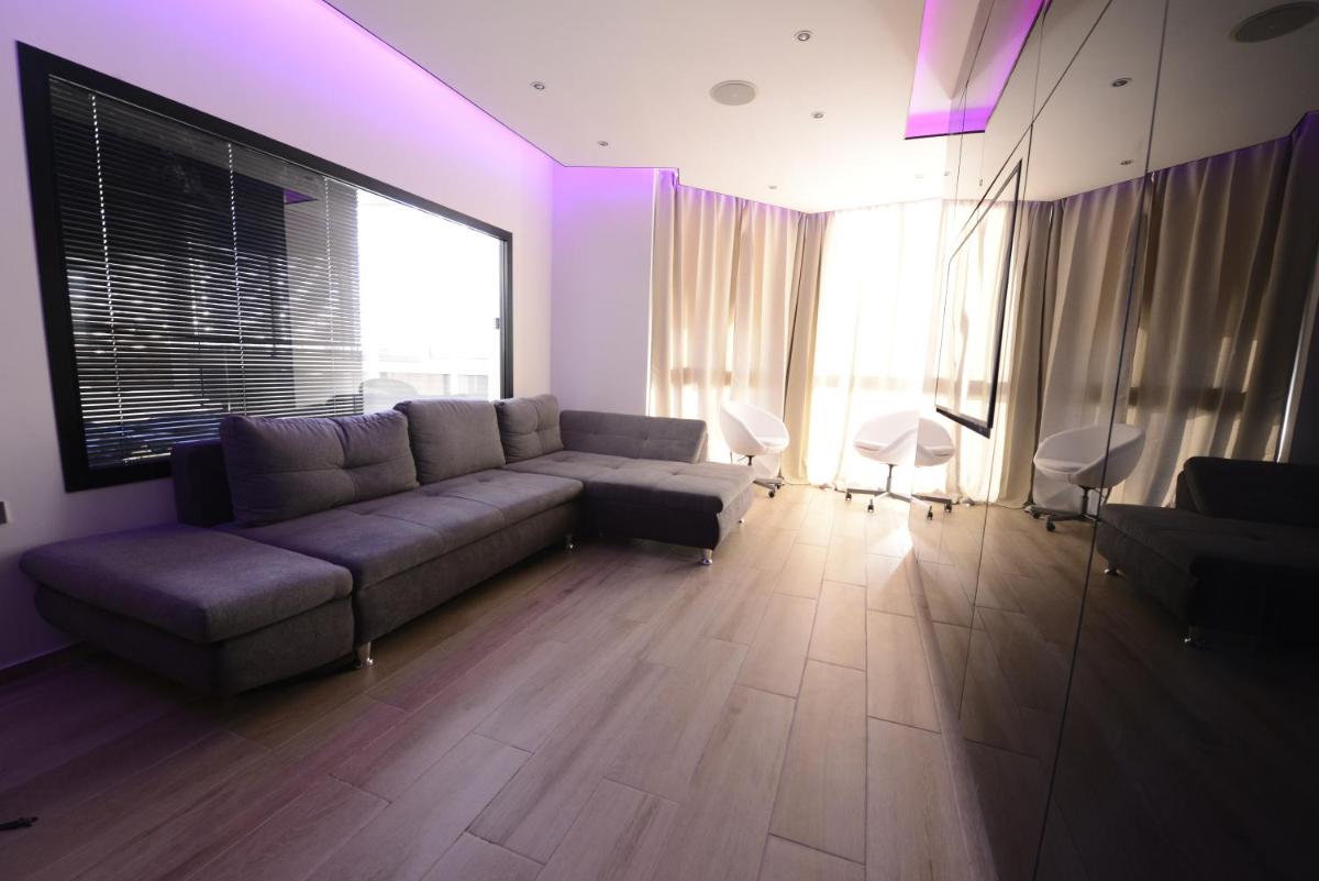 Luxury Apartment - 1335 - main image