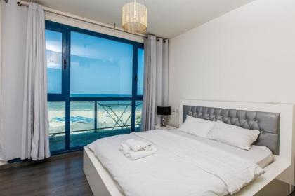 M Sea Suites - By The Beach - image 20