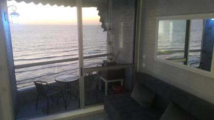 Apart Hotel TLV/Bat Yam Beach Front 1207 - image 10