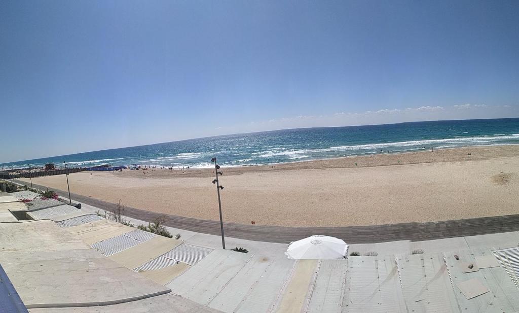 apart hotel tlv/bat yam beach front 834 - image 7