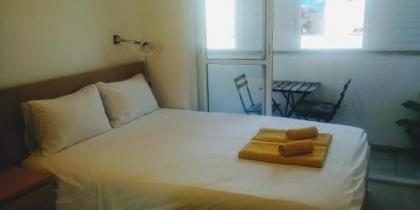 Dizengoff Penthouse Boutique Hostel - image 6