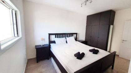 Charming 3 Bdr Apartment Sea View Bat Yam #B5 - image 3