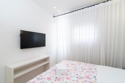 Rabin Square by TLV2RENT - image 12