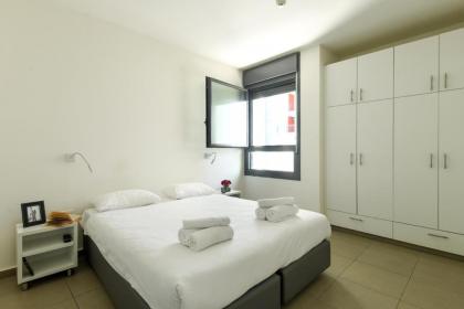 דירות גני תערוכה - TLV university apartments near Expo by Sea N' Rent - image 5