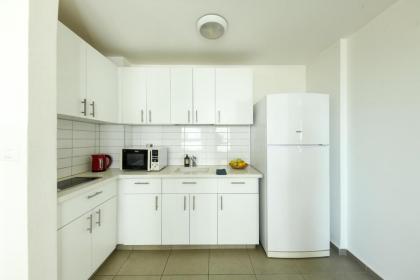 דירות גני תערוכה - TLV university apartments near Expo by Sea N' Rent - image 8