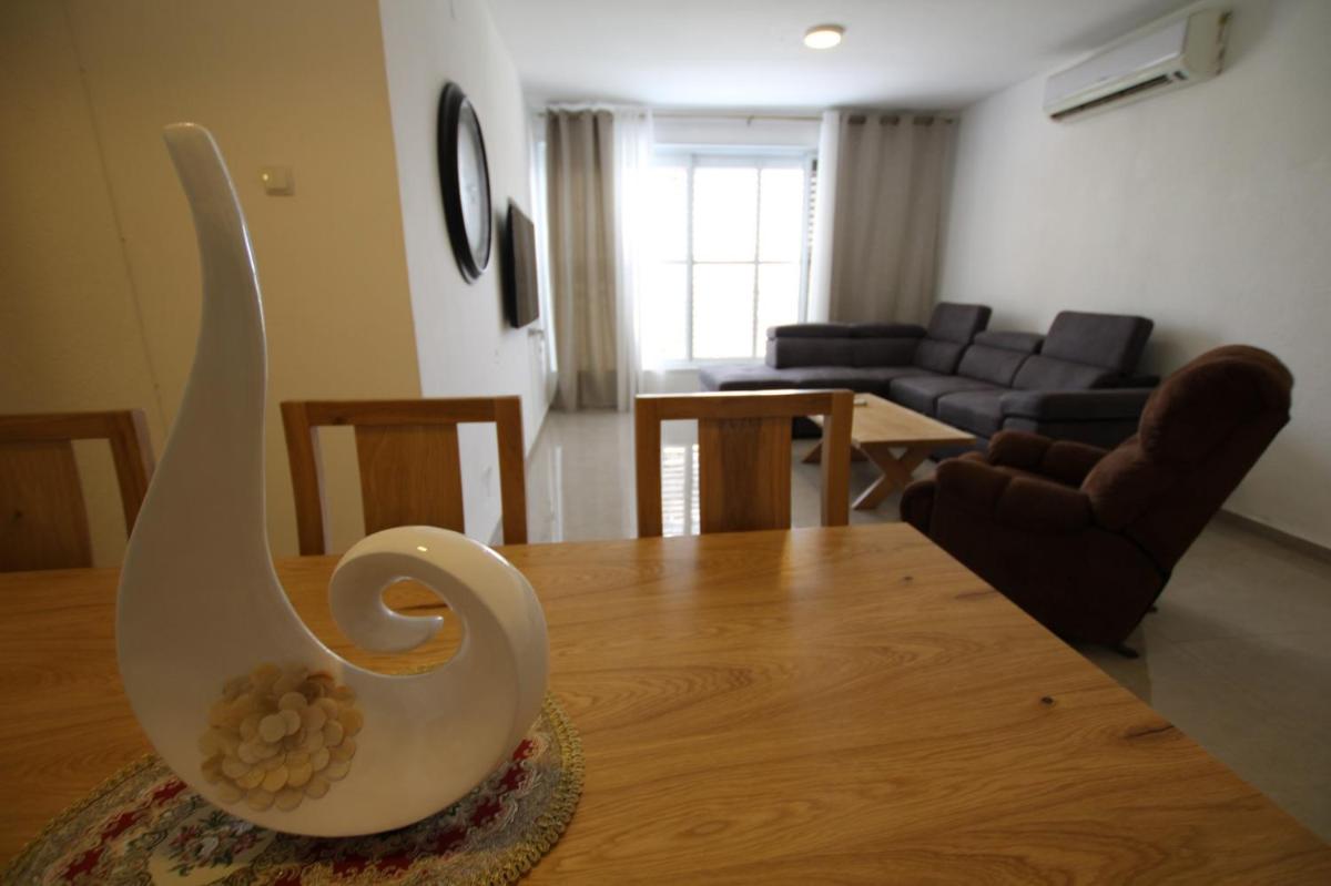 Isramax 3BR apartment near the sea. - main image