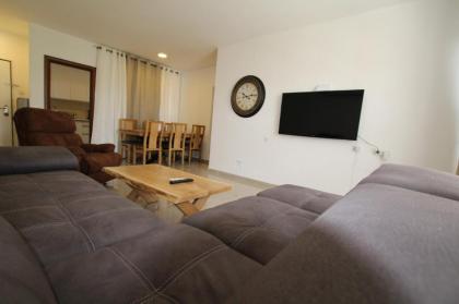 Isramax 3BR apartment near the sea. - image 15