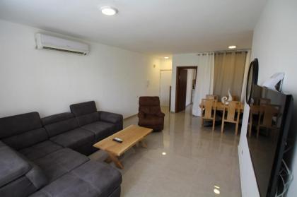 Isramax 3BR apartment near the sea. - image 16