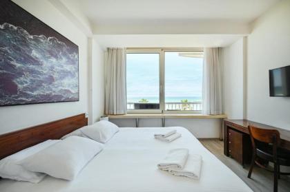 Beach Front 2BR in Sea Hotel by HolyGuest - image 9