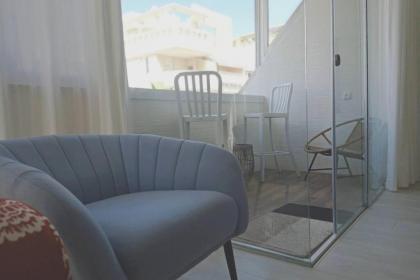 Quiet2 BD Room Duplex with parking near the sea . Tel Aviv