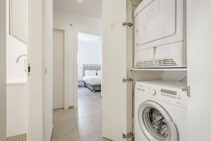 Charming 1BR Ben Yehuda By Holiday Rentals - image 15