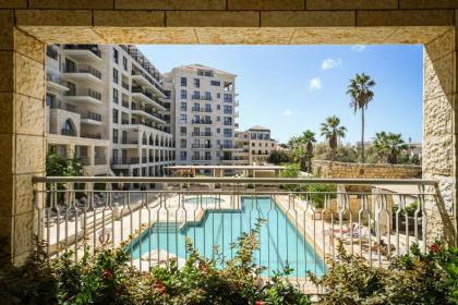 Breathtaking 3 BR Apt w Sea View in Central Jaffa by Sea N' Rent - image 2