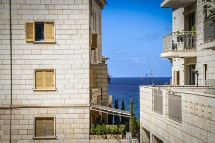 Breathtaking 3 BR Apt w Sea View in Central Jaffa by Sea N' Rent - image 20