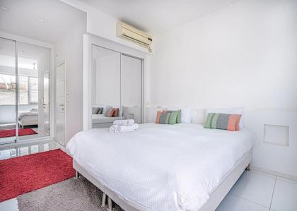 Spacious 3BR in Ben yehuda by Holiday-rentals - image 18