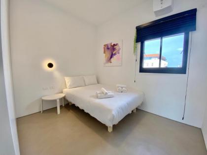 12 Shimon HaTzadik - By Beach Apartments TLV - image 15