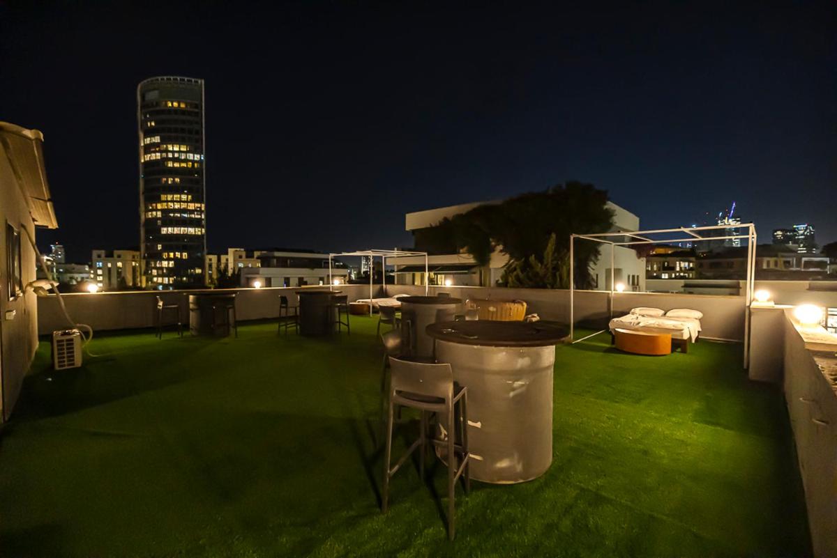 Huge Rooftop Apt city view in the heart of TLV - main image