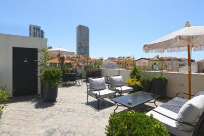 Allegro Neve Tzedek Boutique Suites - By HOMY - image 20