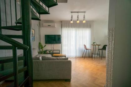 Ben Yehuda Duplex Apartment By Nimizz - image 12