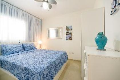 Beautiful apartment Ben Yehuda 5 minutes near sea - image 16