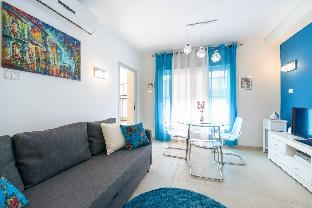 Beautiful apartment Ben Yehuda 5 minutes near sea - image 2