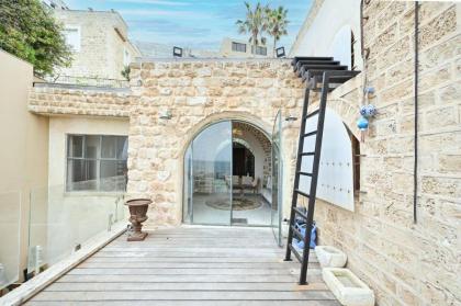 Outstanding Old Jaffa Villa facing the Sea by HolyGuest - image 4