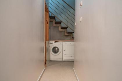 Penthouse 3BR in Ben Yehuda By Holiday Rentals - image 17