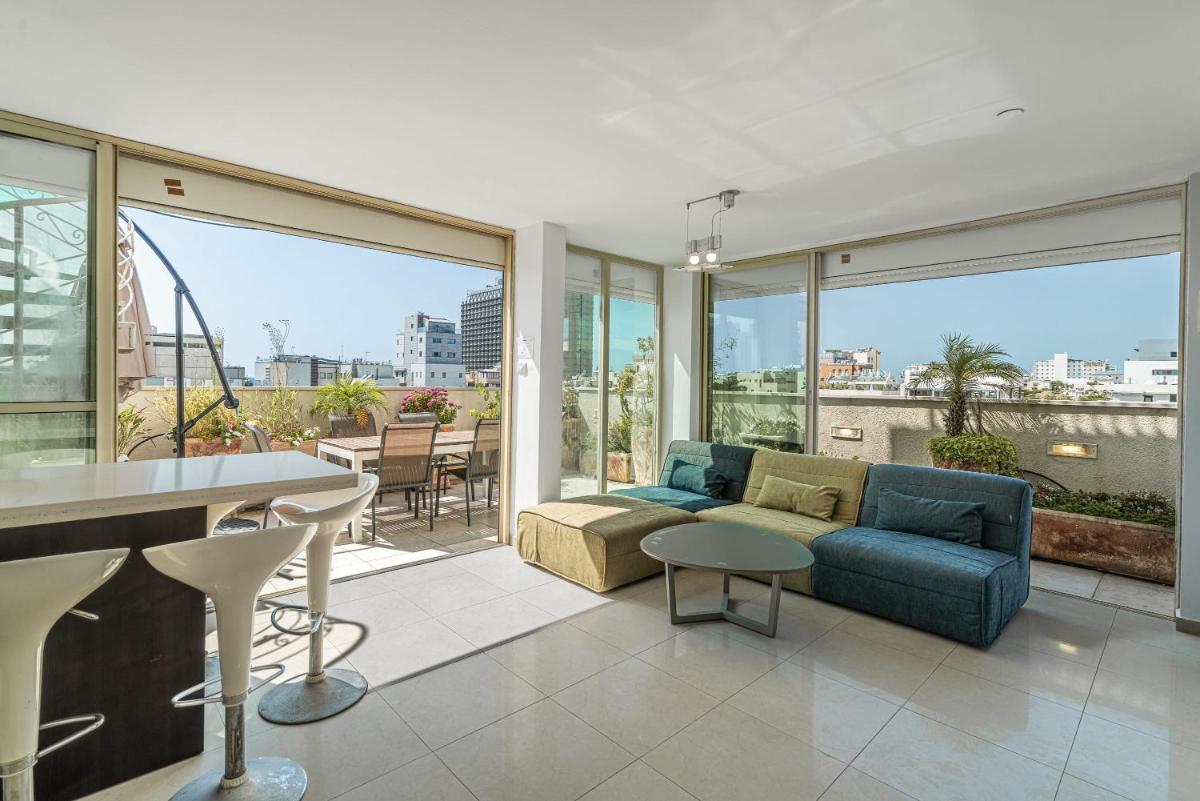 Penthouse 3BR in Ben Yehuda By Holiday Rentals - image 6