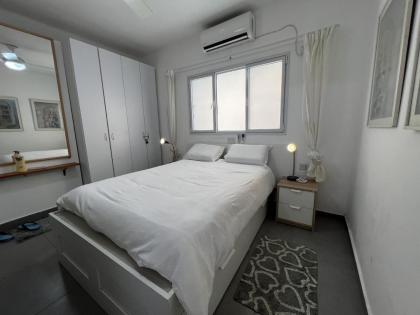 Yona Hanavi 2 Bedrooms Apartment - image 5