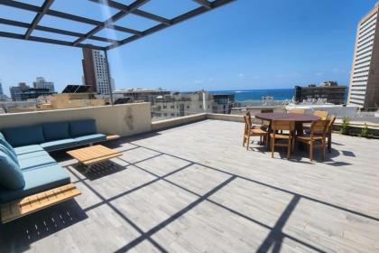 Penthouse Sea View in Ben Yehuda by HolyGuest - image 1