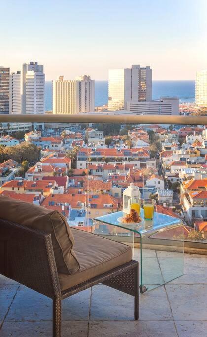 Duplex with insane view over TLV - image 7