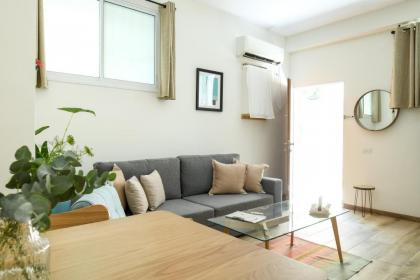 Simple Living 1BR Apartment in Tel Aviv Center by Sea N' Rent